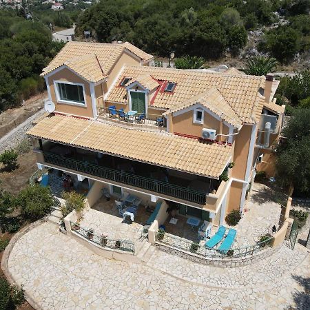 Vegera Apartment M Vasilikiadhes Bagian luar foto