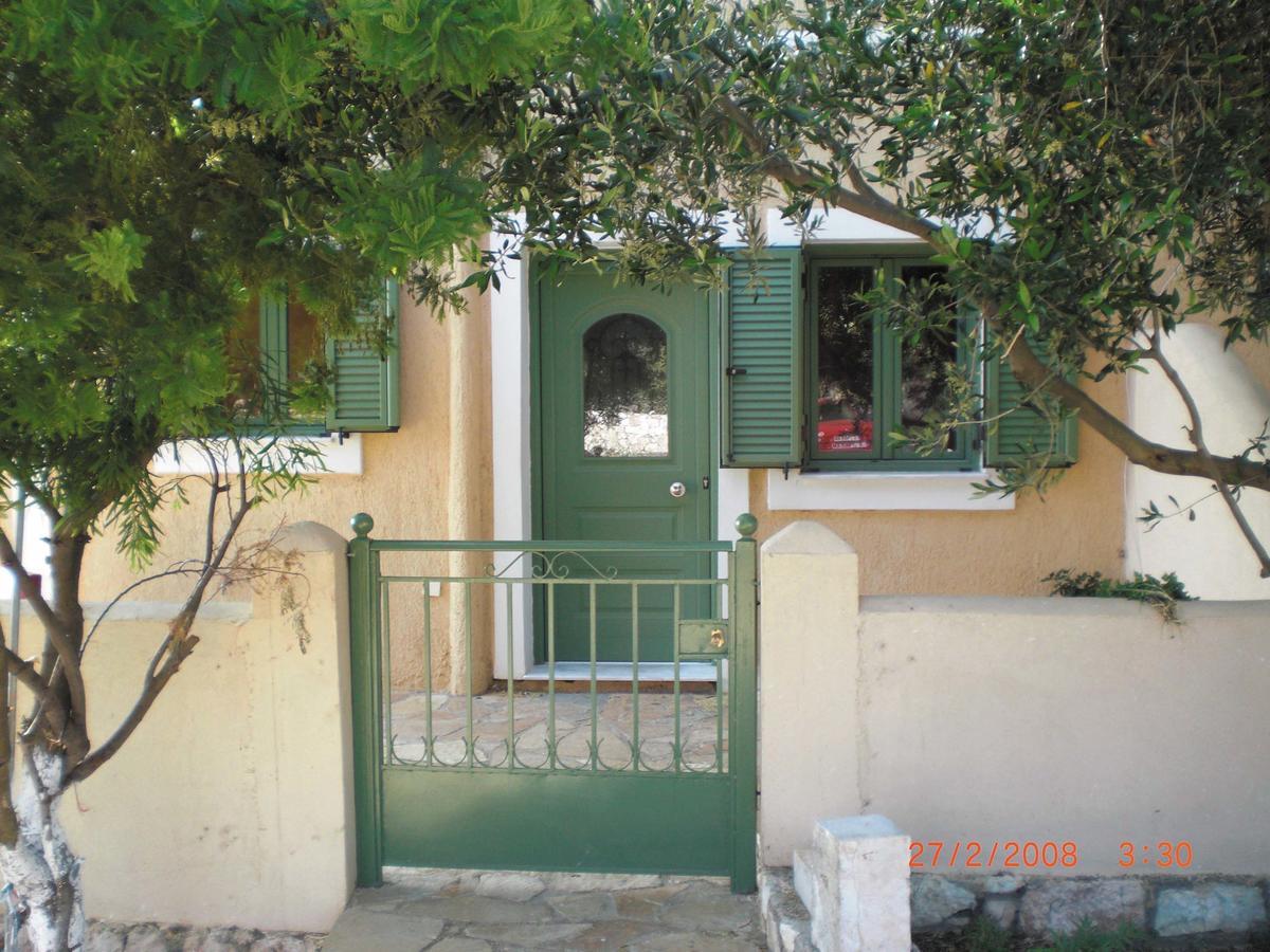 Vegera Apartment M Vasilikiadhes Bagian luar foto