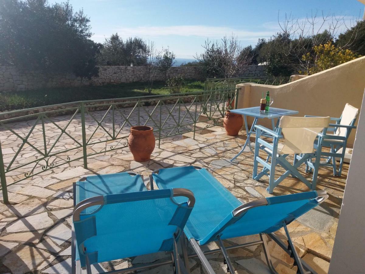Vegera Apartment M Vasilikiadhes Bagian luar foto
